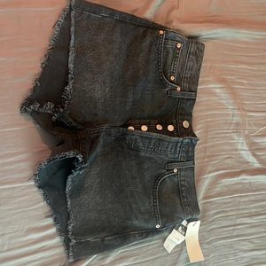 Aritzia Ex boyfriend short